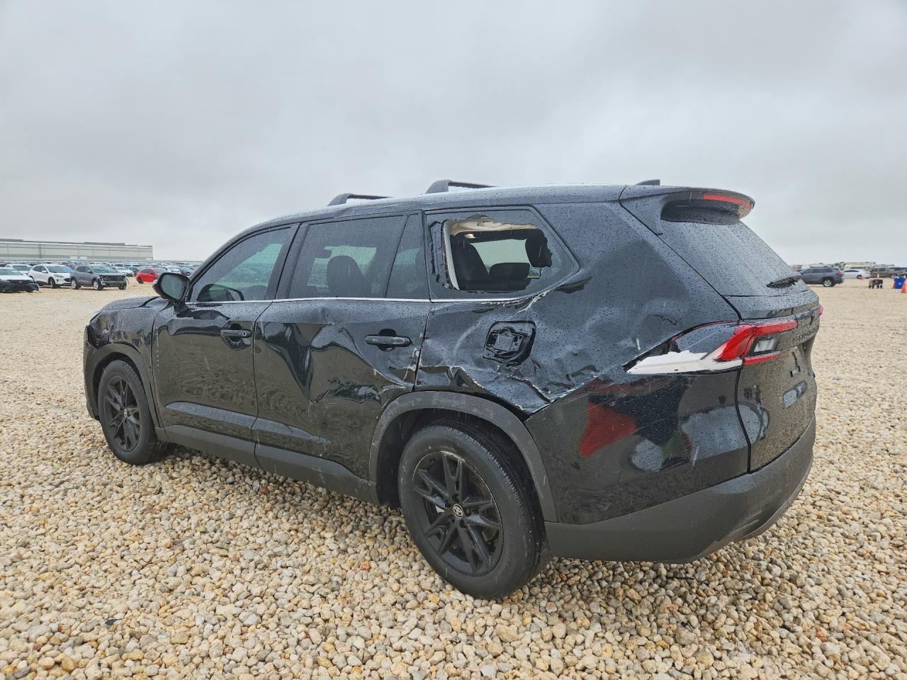 2026 Toyota Grand Highlander Limited - Image 2