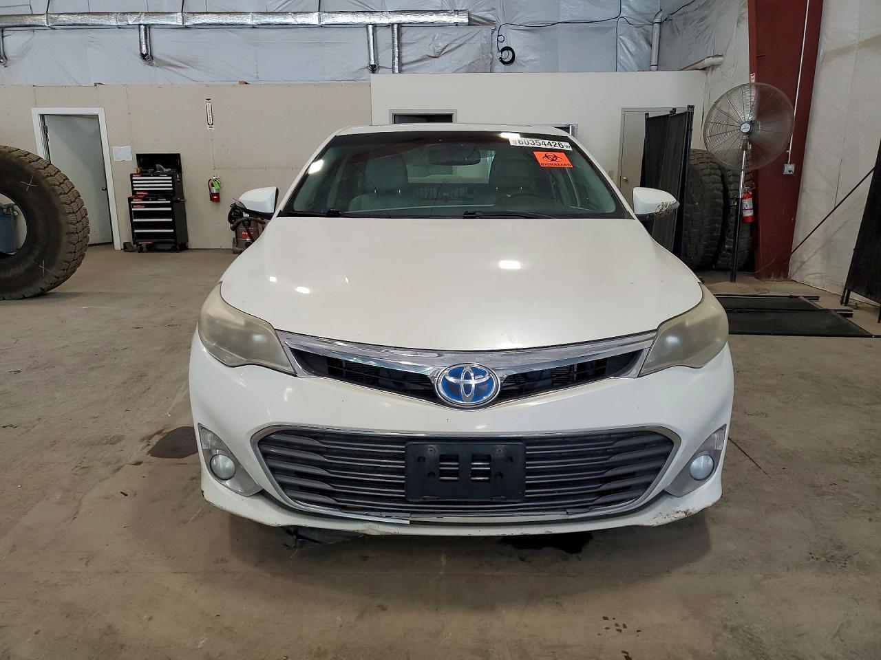 2013 Toyota Avalon Hybrid Xle Touring - Фото 5