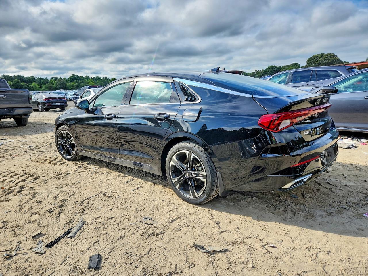 2023 Kia K5 Gt Line - Фото 2