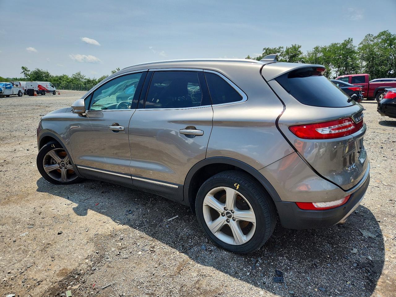 2017 Lincoln Mkc Premiere - Фото 2