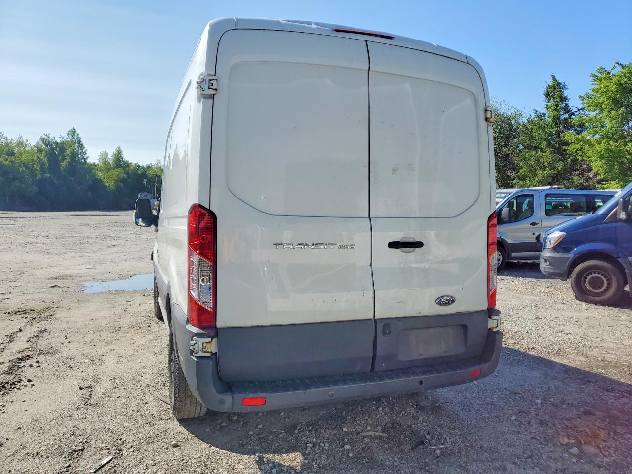 2016 Ford Transit T- - Delivery Van - Фото 6