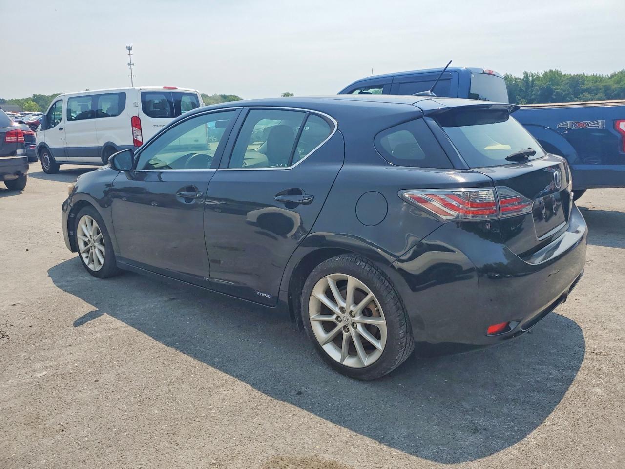 2012 Lexus Ct 200 - Image 2