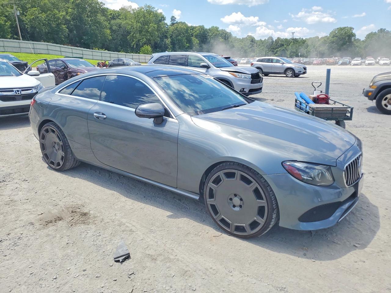 2018 Mercedes-Benz E 400 4Matic - Фото 4