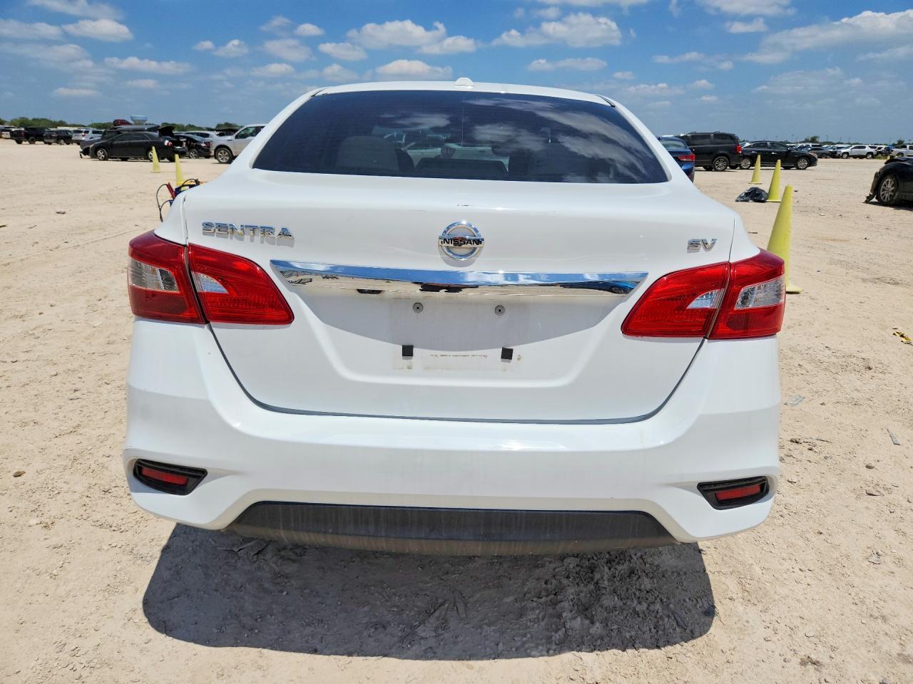 2017 Nissan Sentra Sv - Фото 6