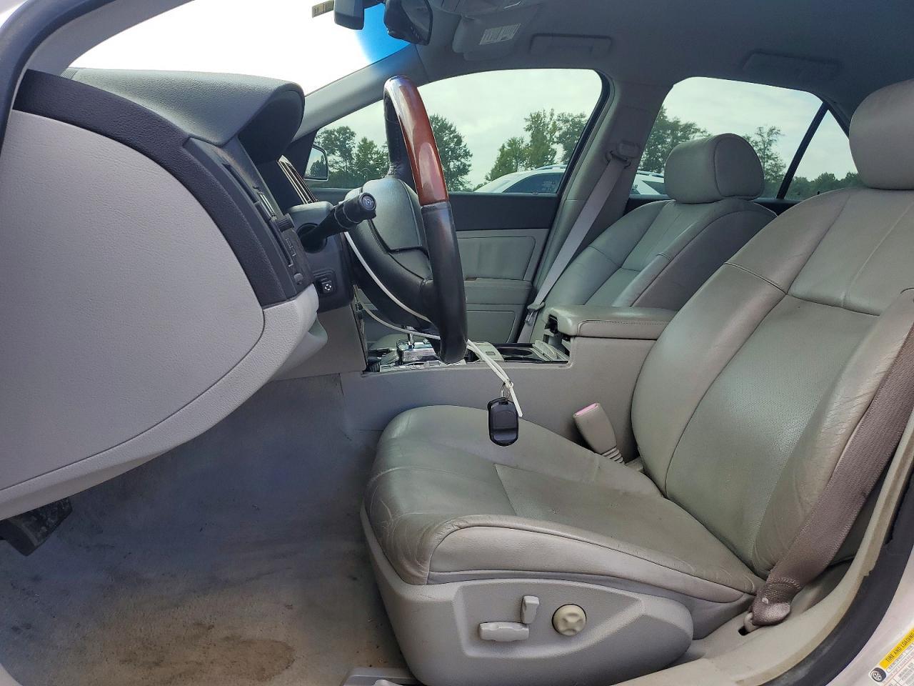 2007 Cadillac Sts - Фото 7
