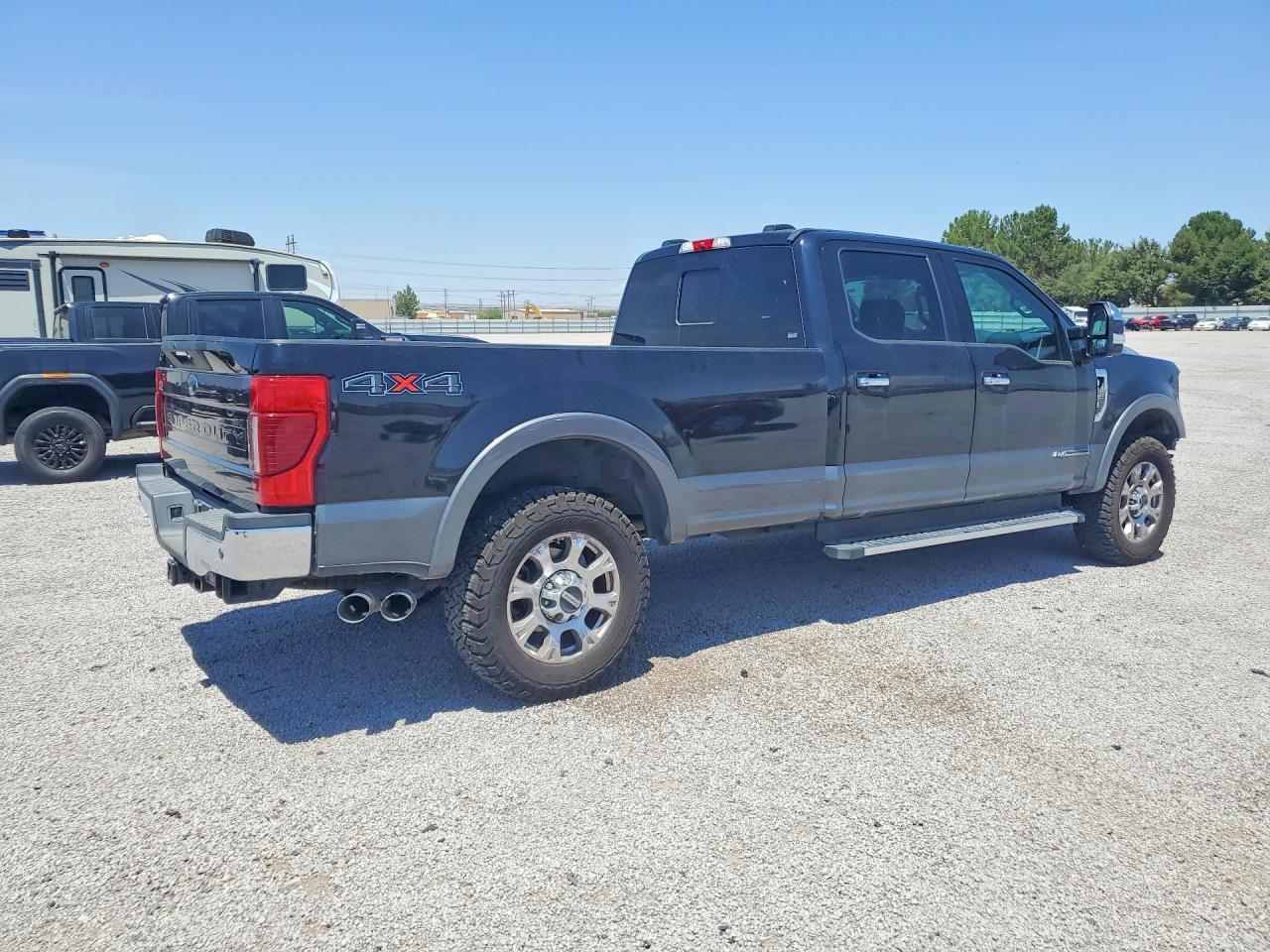 2021 Ford F350 Super Duty - Image 3