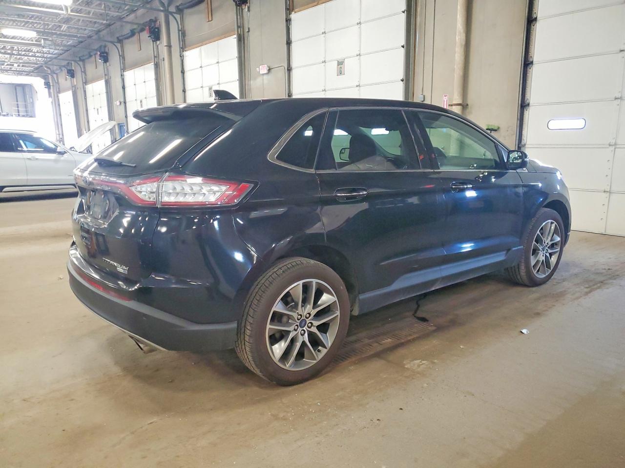 2018 Ford Edge Titanium - Фото 3