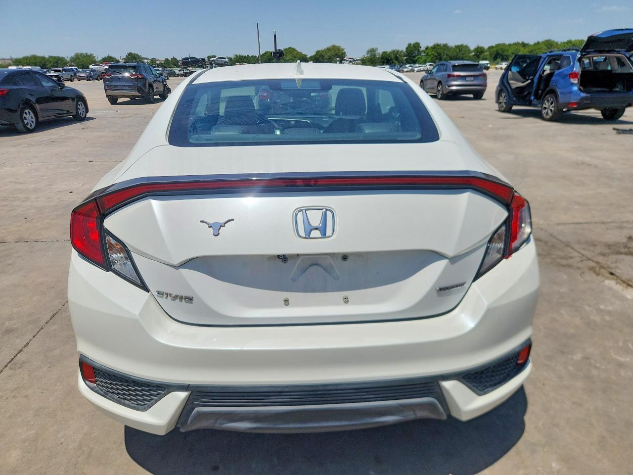 2016 Honda Civic Touring - Фото 6