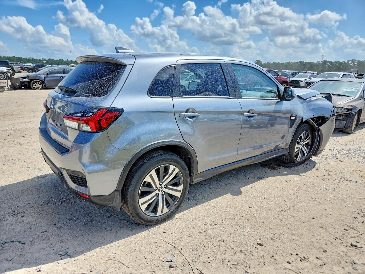 2026 Mitsubishi Outlander Sport S/Se - Фото 3