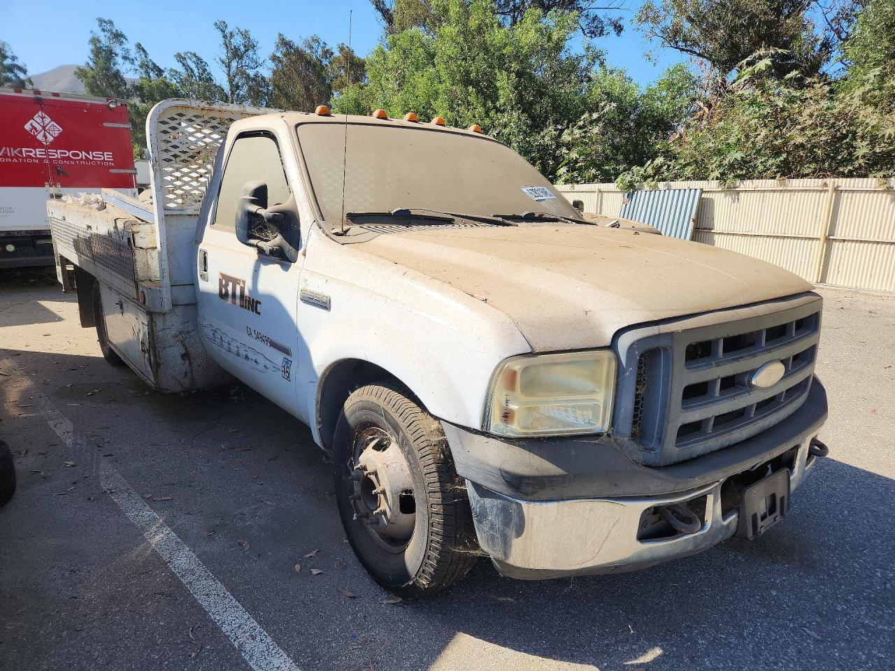 2006 Ford F350 Super Duty - Image 4