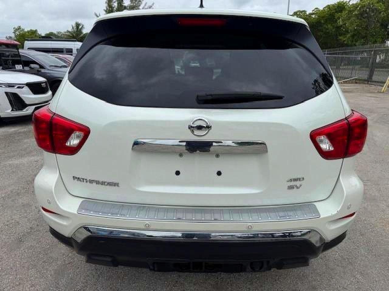 2017 Nissan Pathfinder Sv - Фото 6