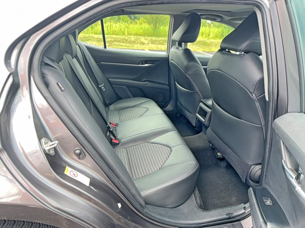2018 Toyota Camry Se - Фото 6