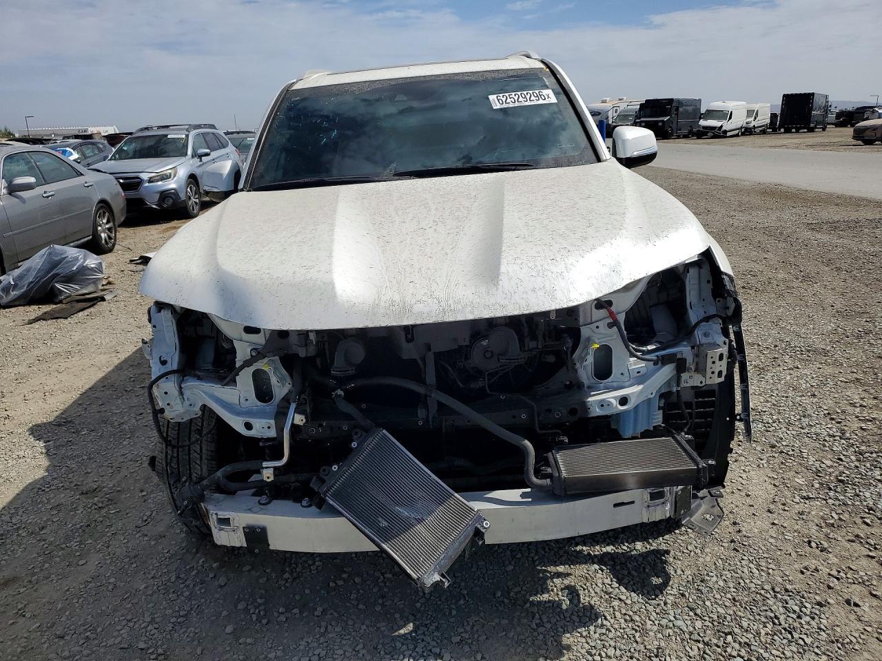2024 Lexus Lx 600 Premium - Фото 5