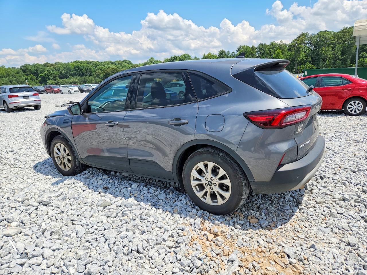 2025 Ford Escape Active - Фото 2