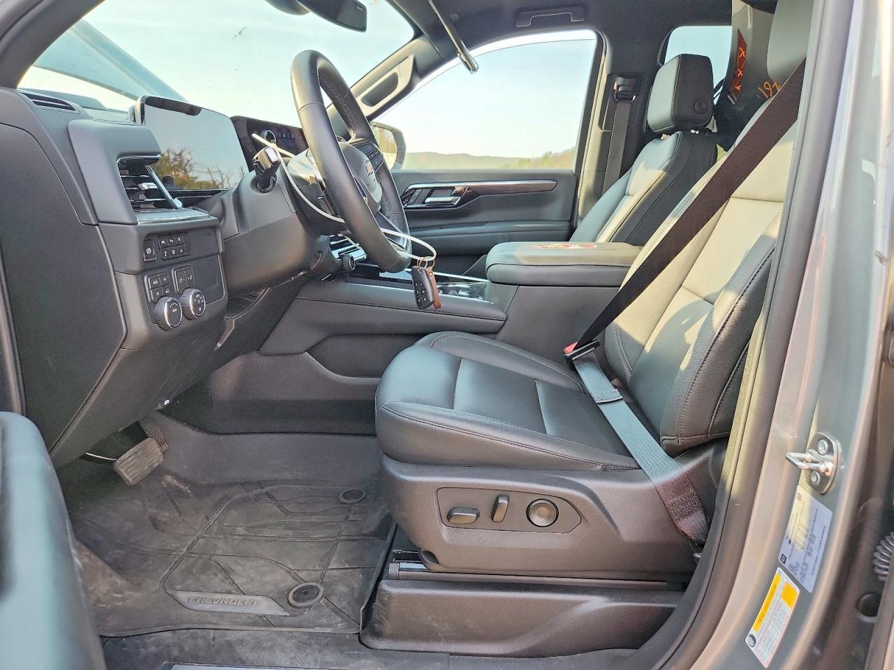 2025 Chevrolet Tahoe K1500 Lt - Image 7