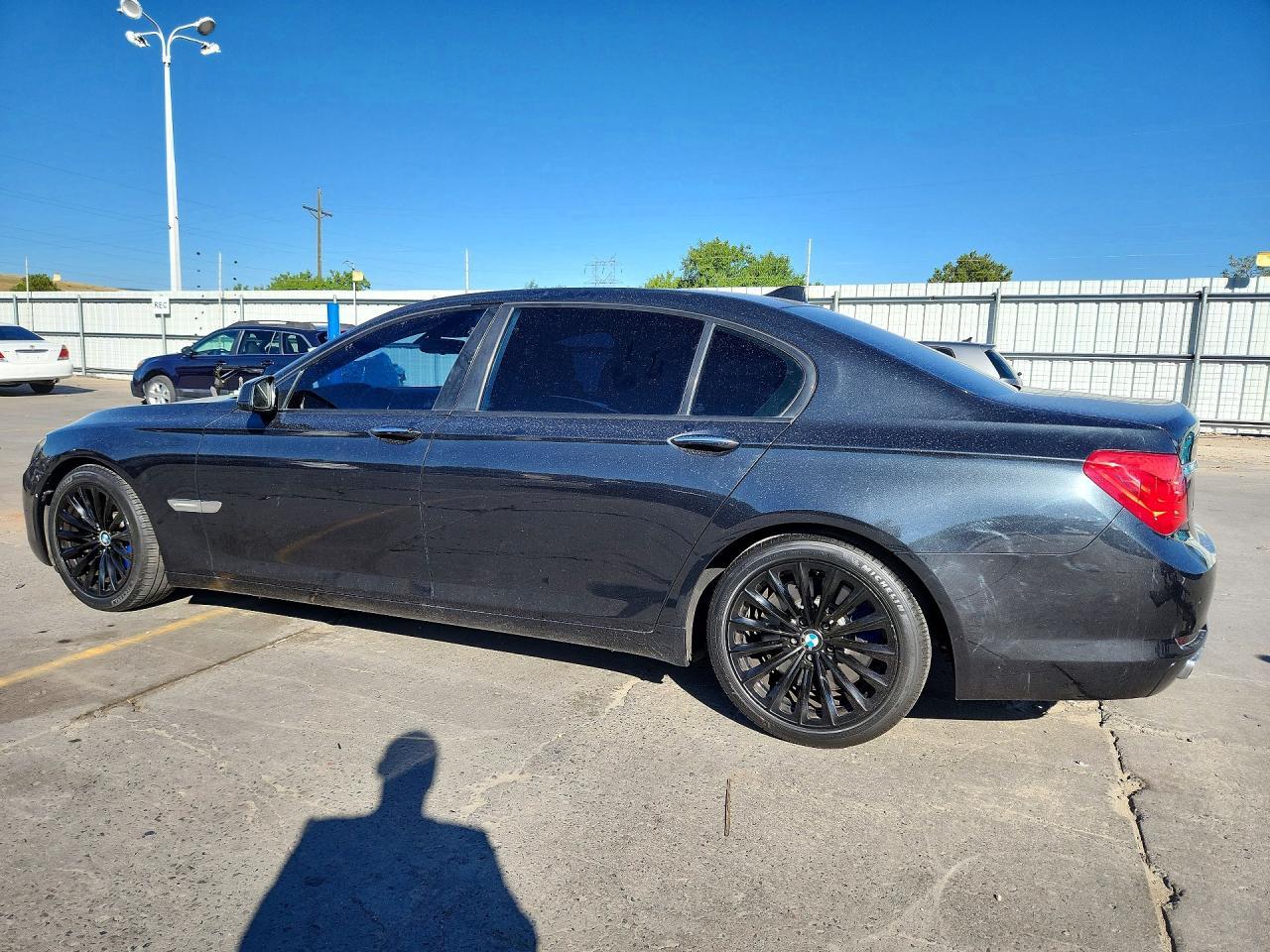 2009 BMW 750 Li - Фото 2