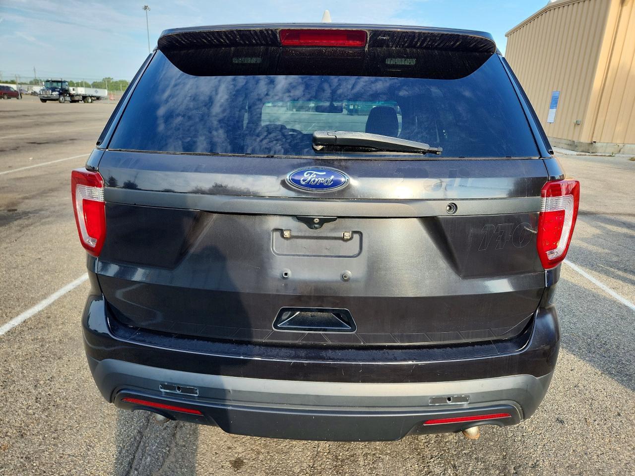 2016 Ford Explorer Police Interceptor - Image 6