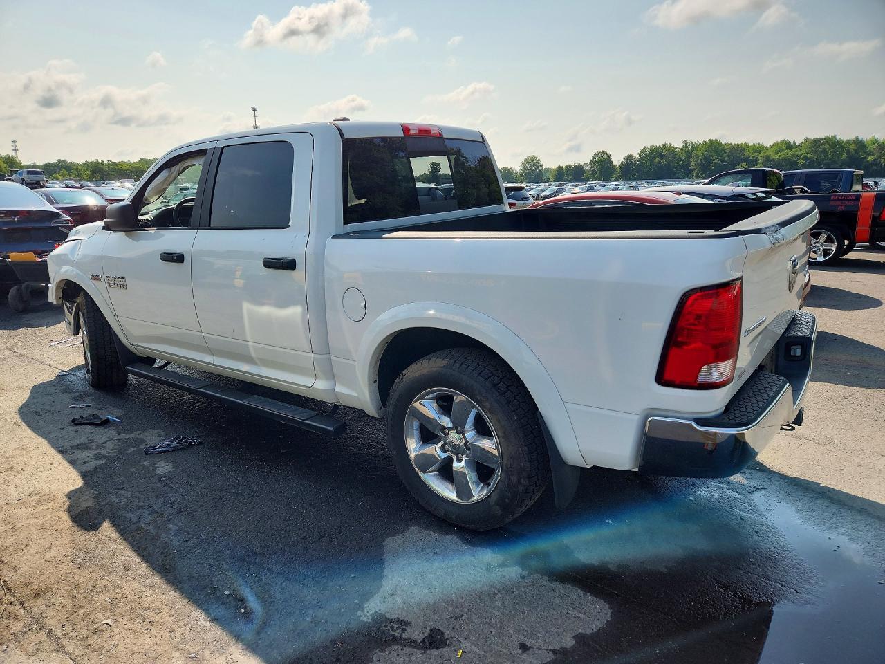 2018 Ram 1500 Slt - Image 2