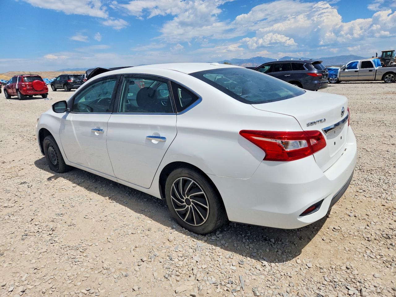2017 Nissan Sentra Sv - Фото 2