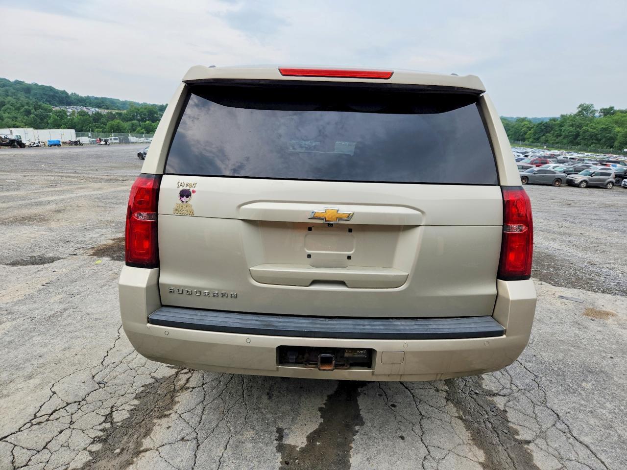2015 Chevrolet Suburban K1500 Lt - Image 6
