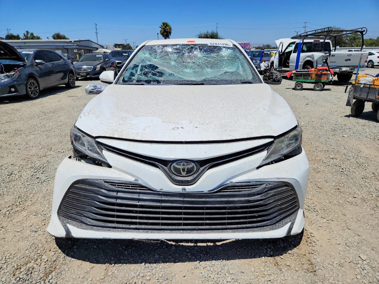 2019 Toyota Camry Le - Фото 5