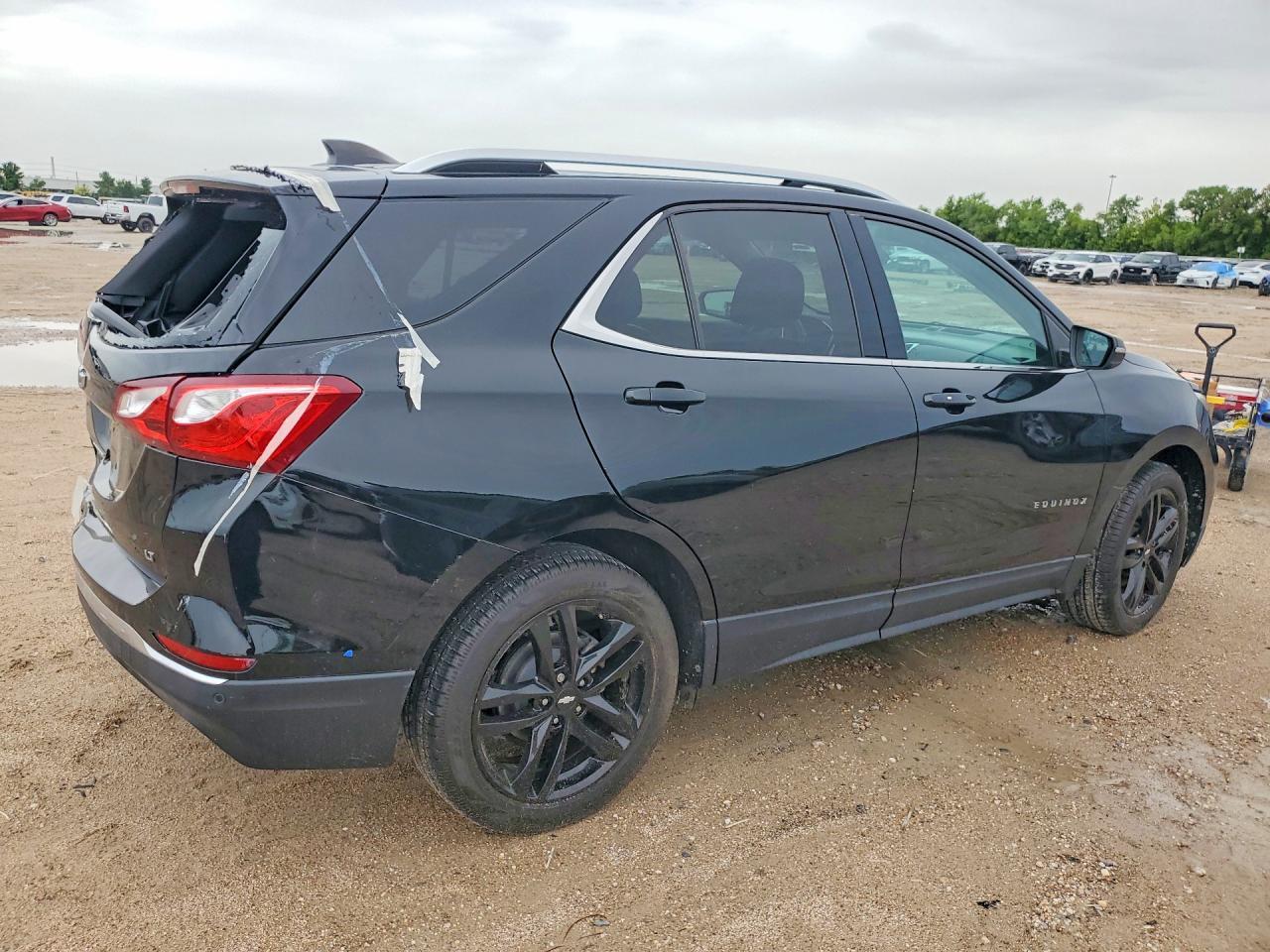 2020 Chevrolet Equinox Lt - Image 3