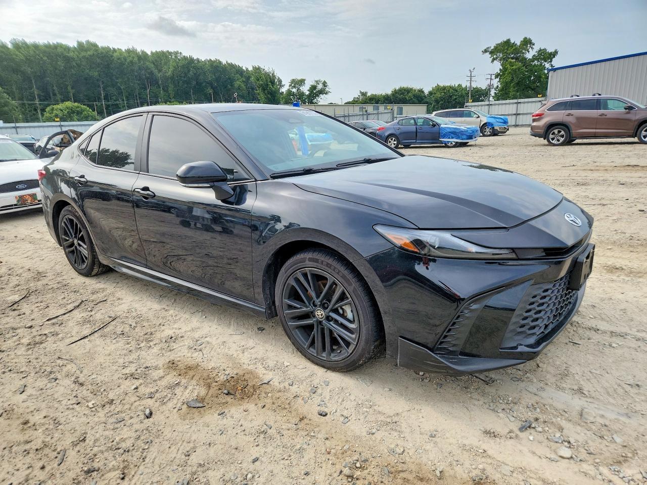 2025 Toyota Camry Se - Фото 4