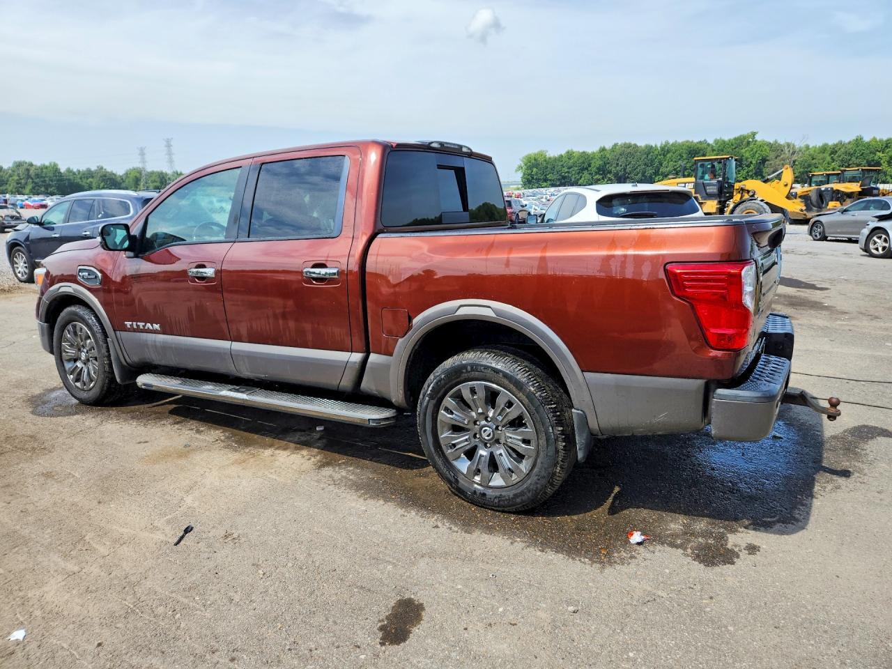 2017 Nissan Titan Platinum Reserve - Image 2
