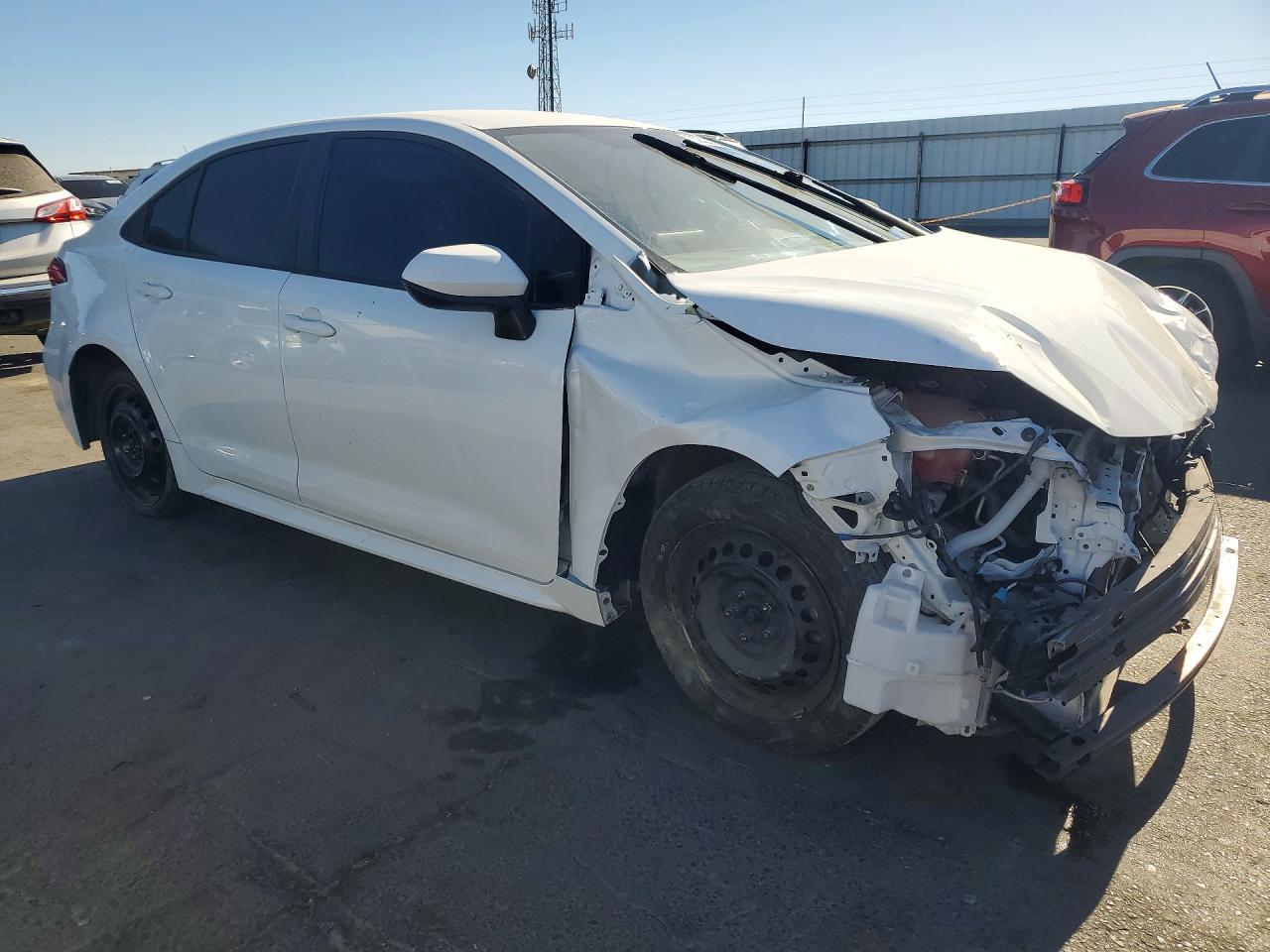 2020 Toyota Corolla Le - Image 4