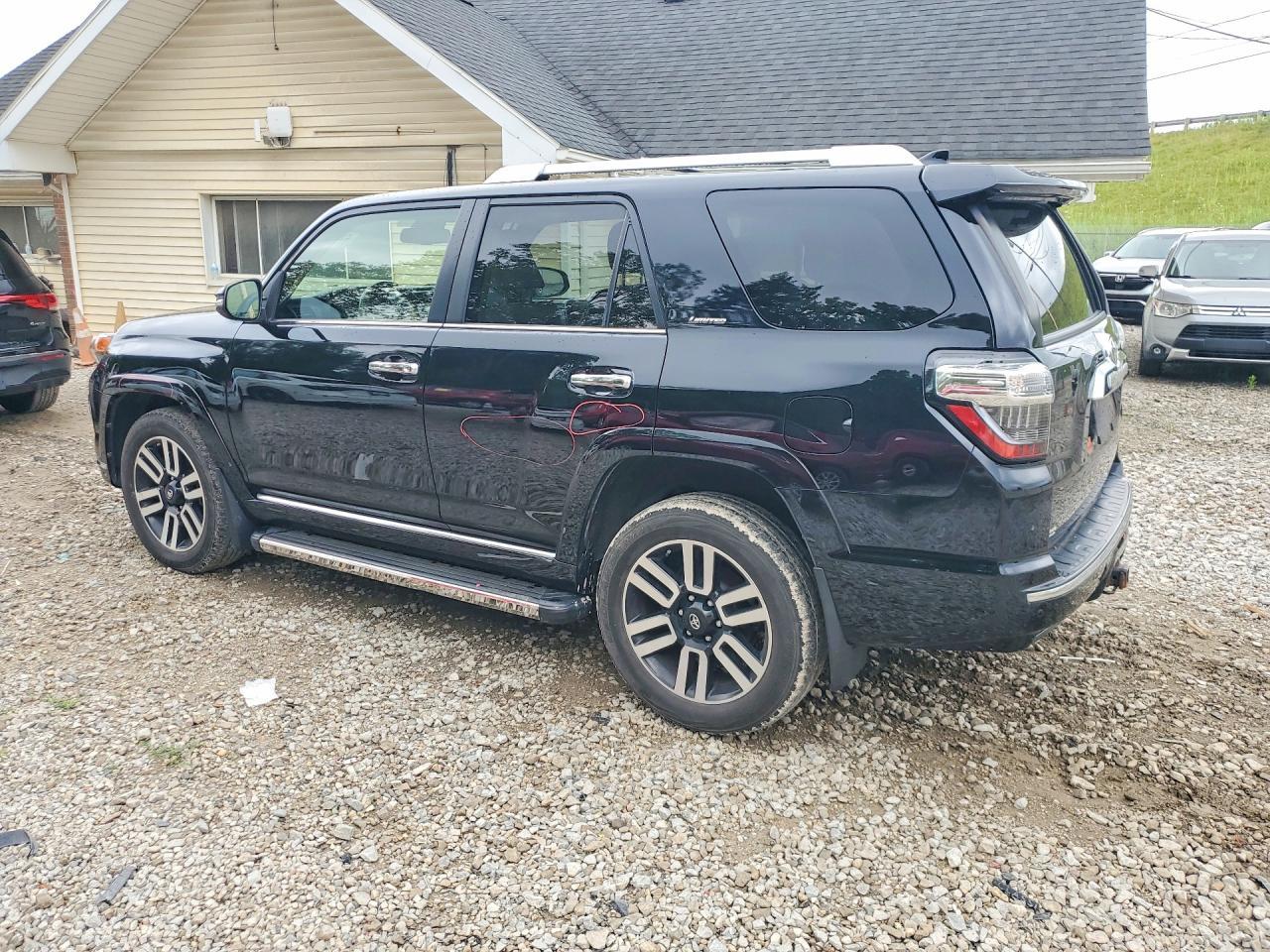 2020 Toyota 4Runner Limited - Фото 2
