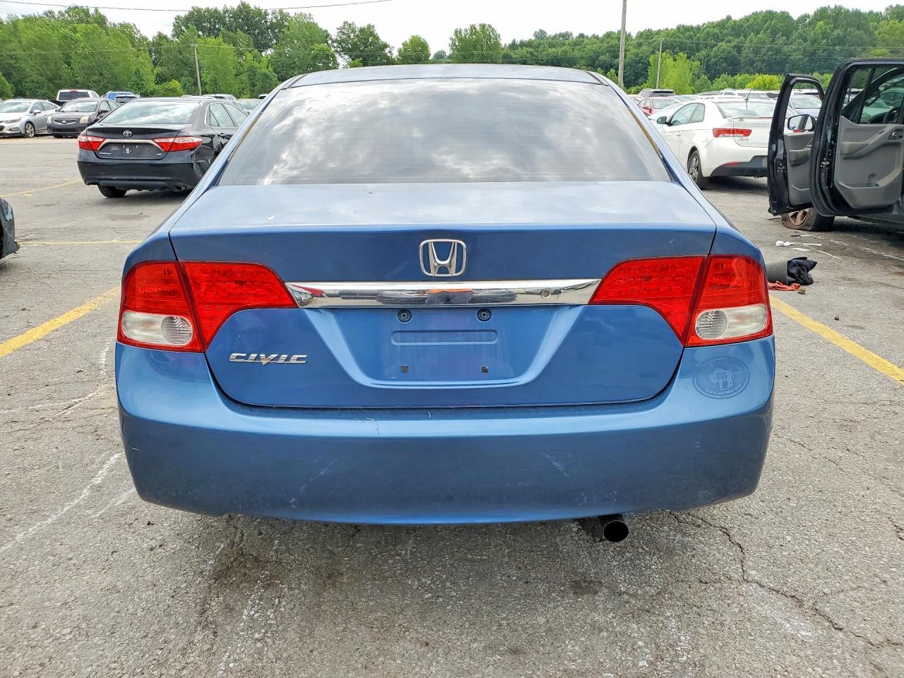 2010 Honda Civic Lx - Image 6