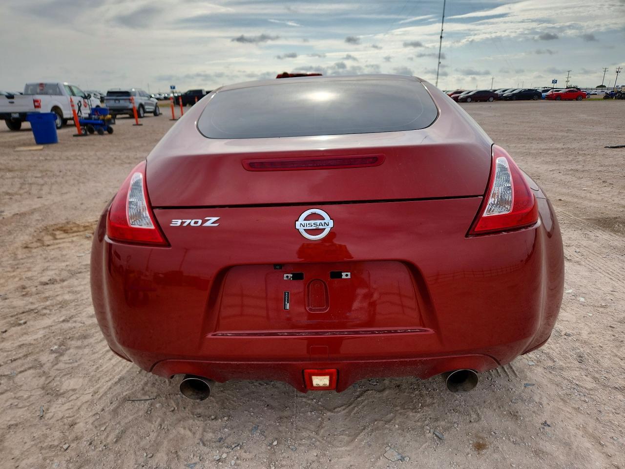 2014 Nissan 370Z Base - Фото 6