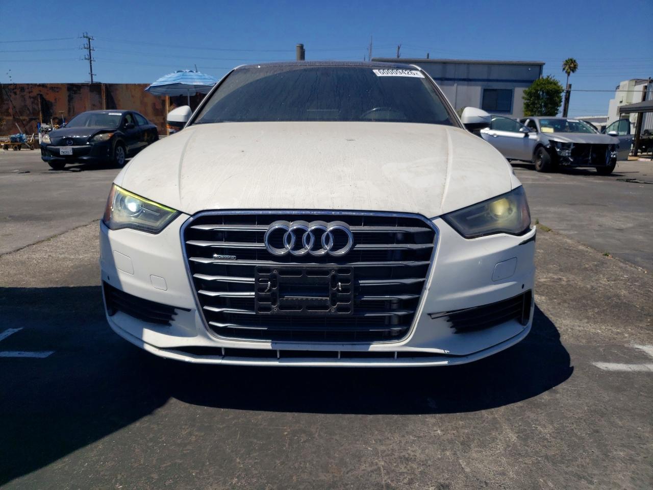 2016 Audi A3 Premium - Фото 5