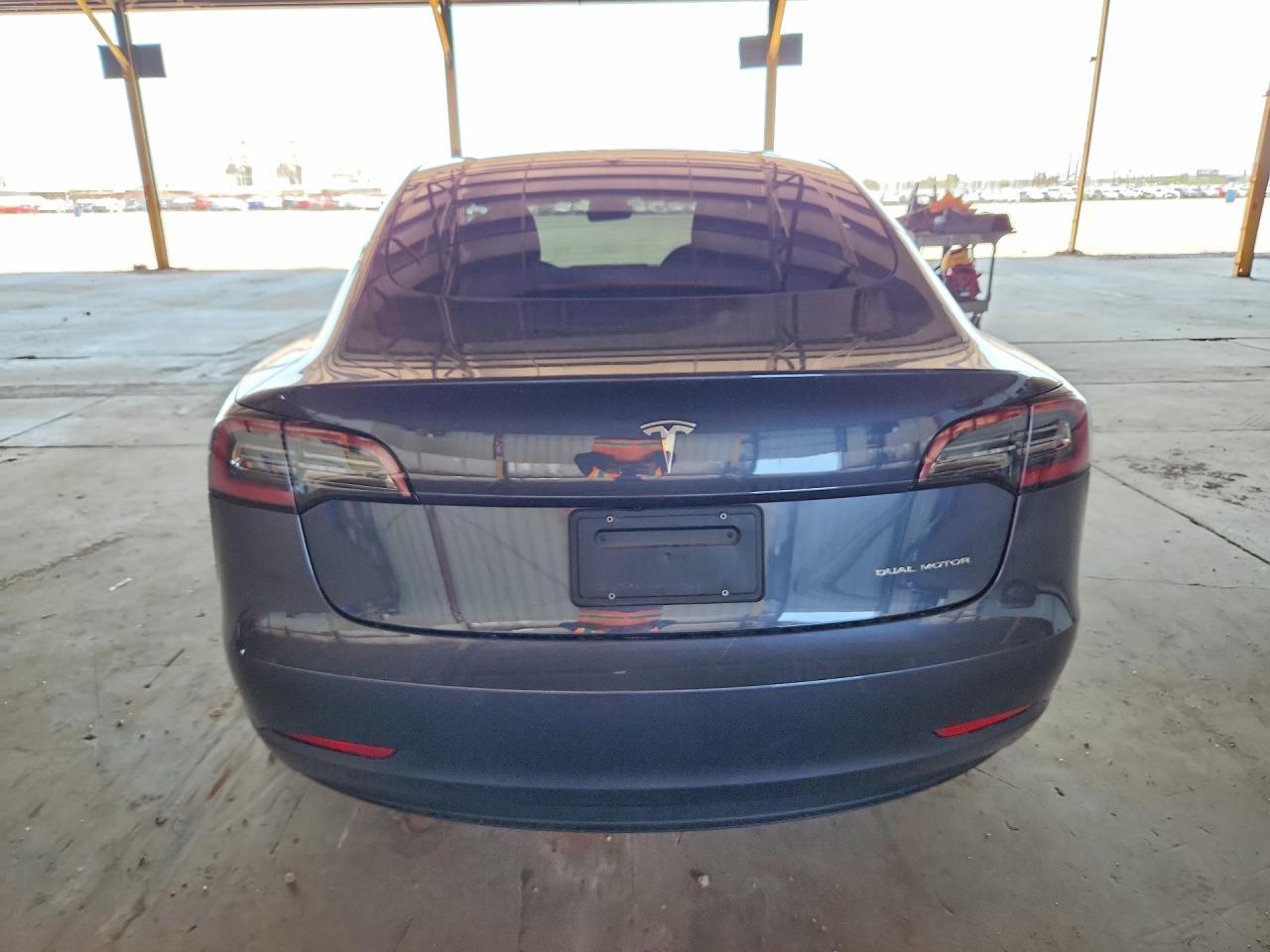 2021 Tesla Model 3 - Image 6