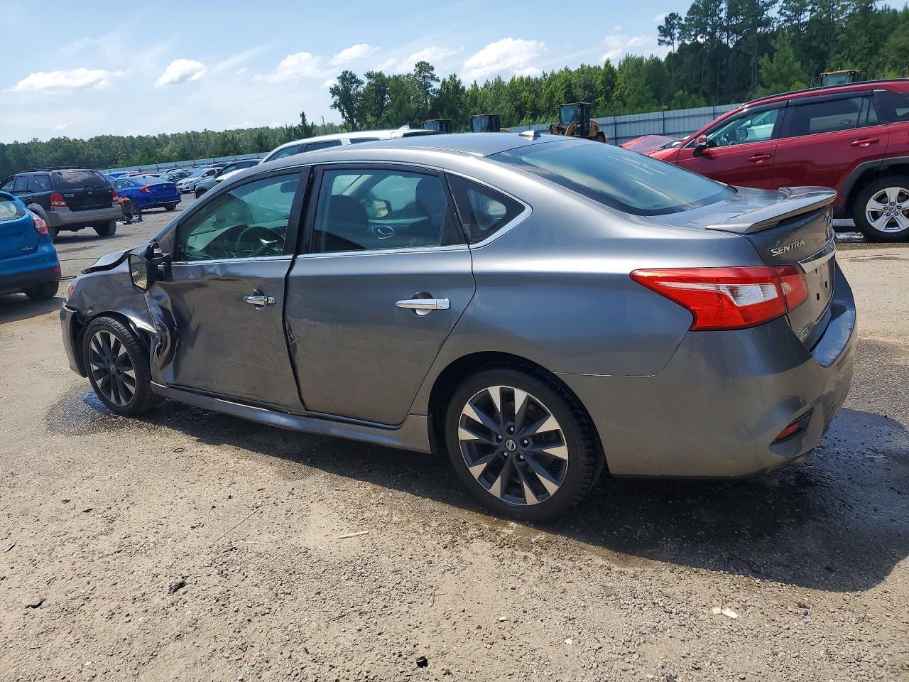 2017 Nissan Sentra Sr - Фото 2