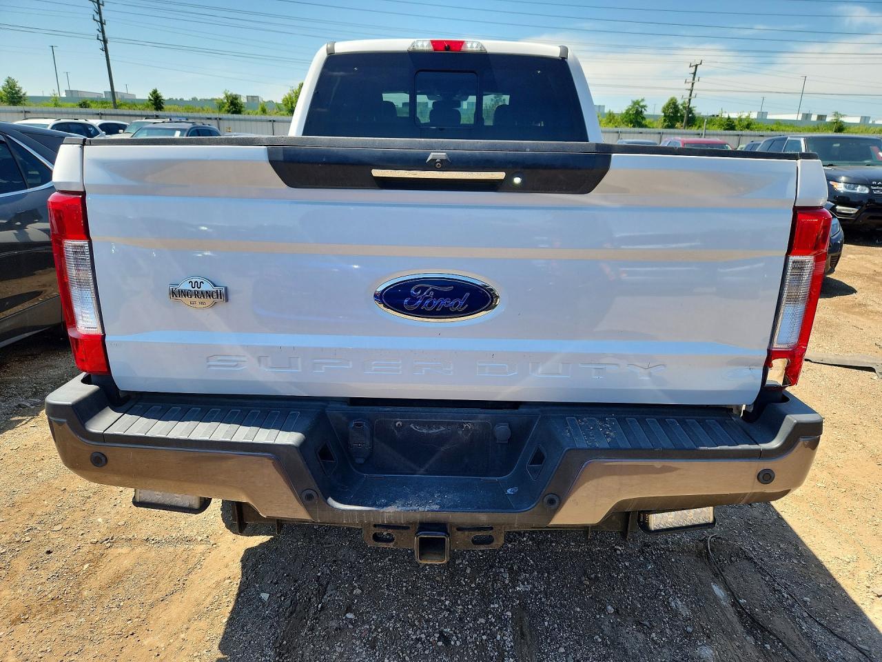 2019 Ford F250 Super Duty - Image 6