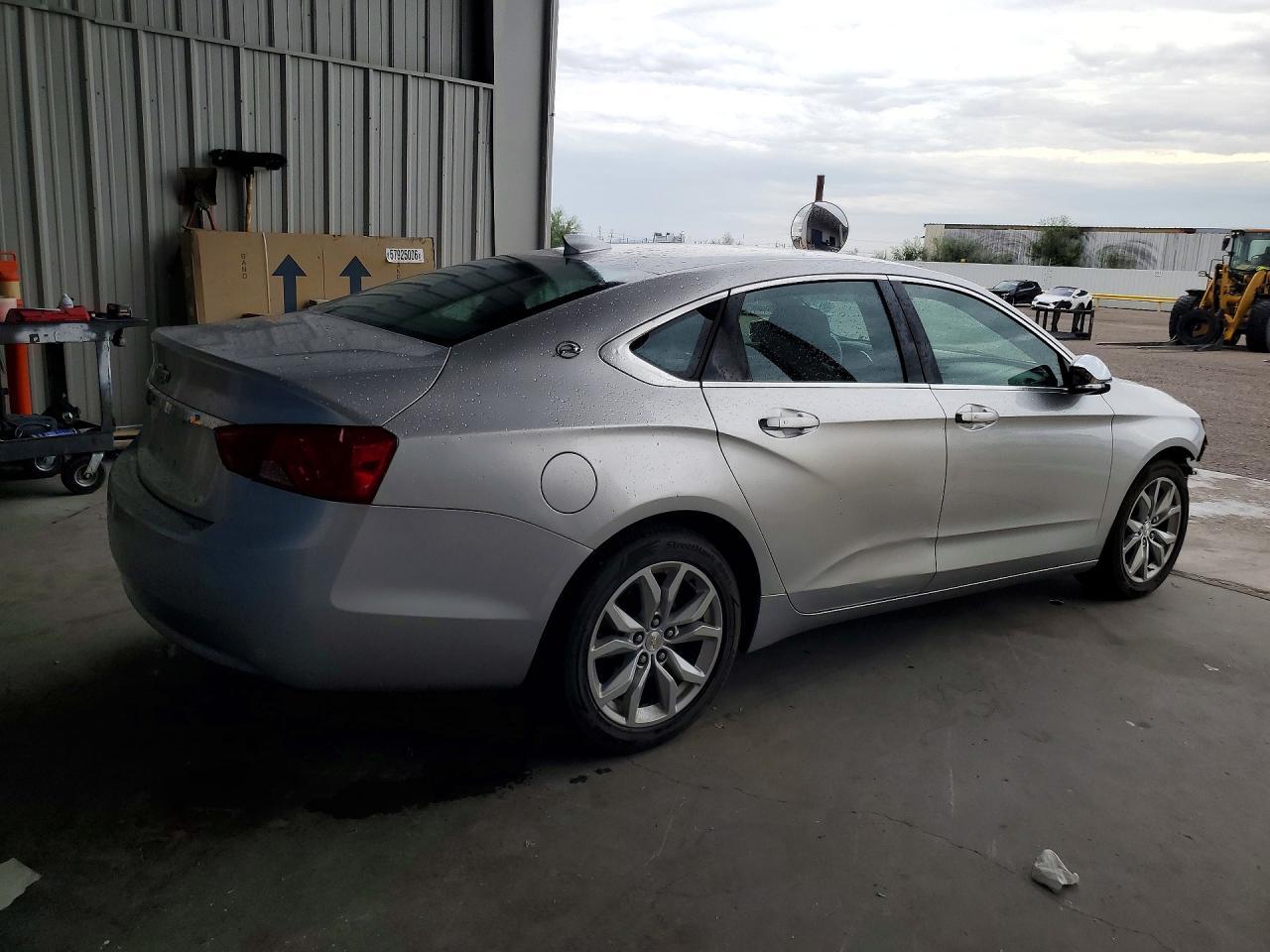 2018 Chevrolet Impala Lt - Фото 3