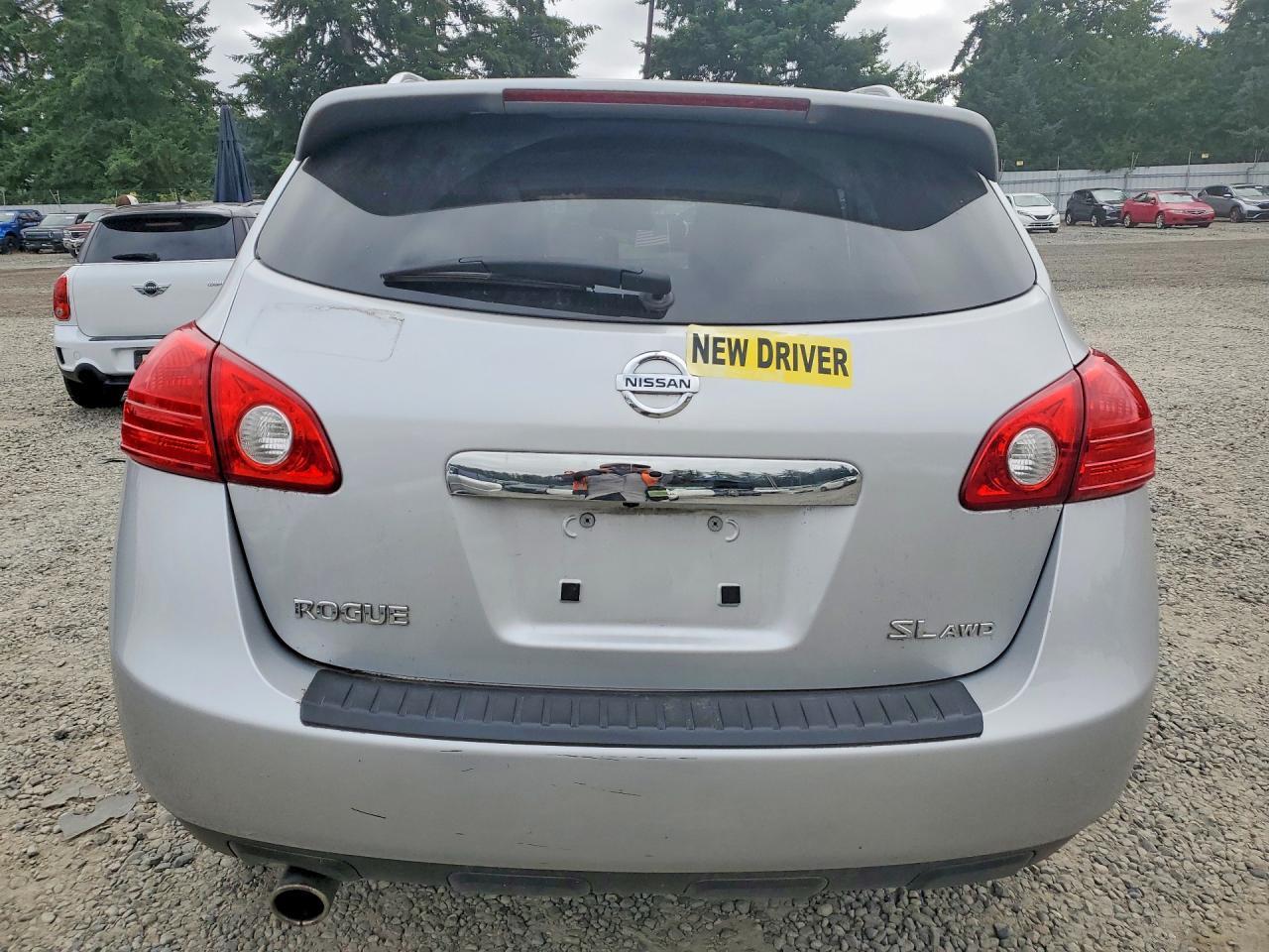 2013 Nissan Rogue S - Фото 6