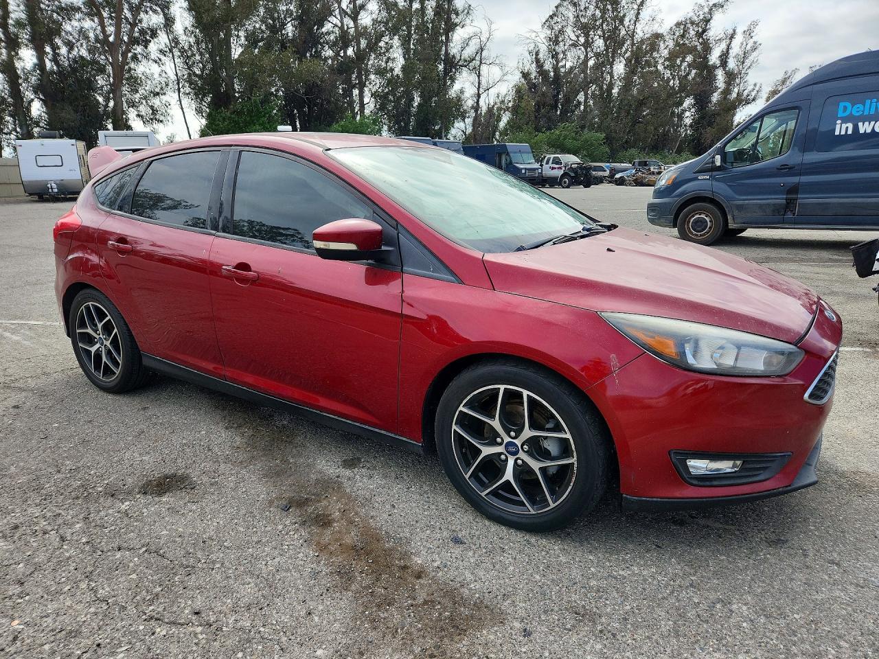 2017 Ford Focus Sel - Фото 4