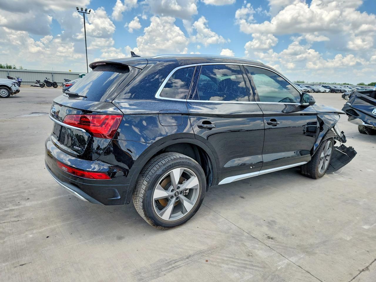 2019 Audi Q5 Premium 40 - Фото 3