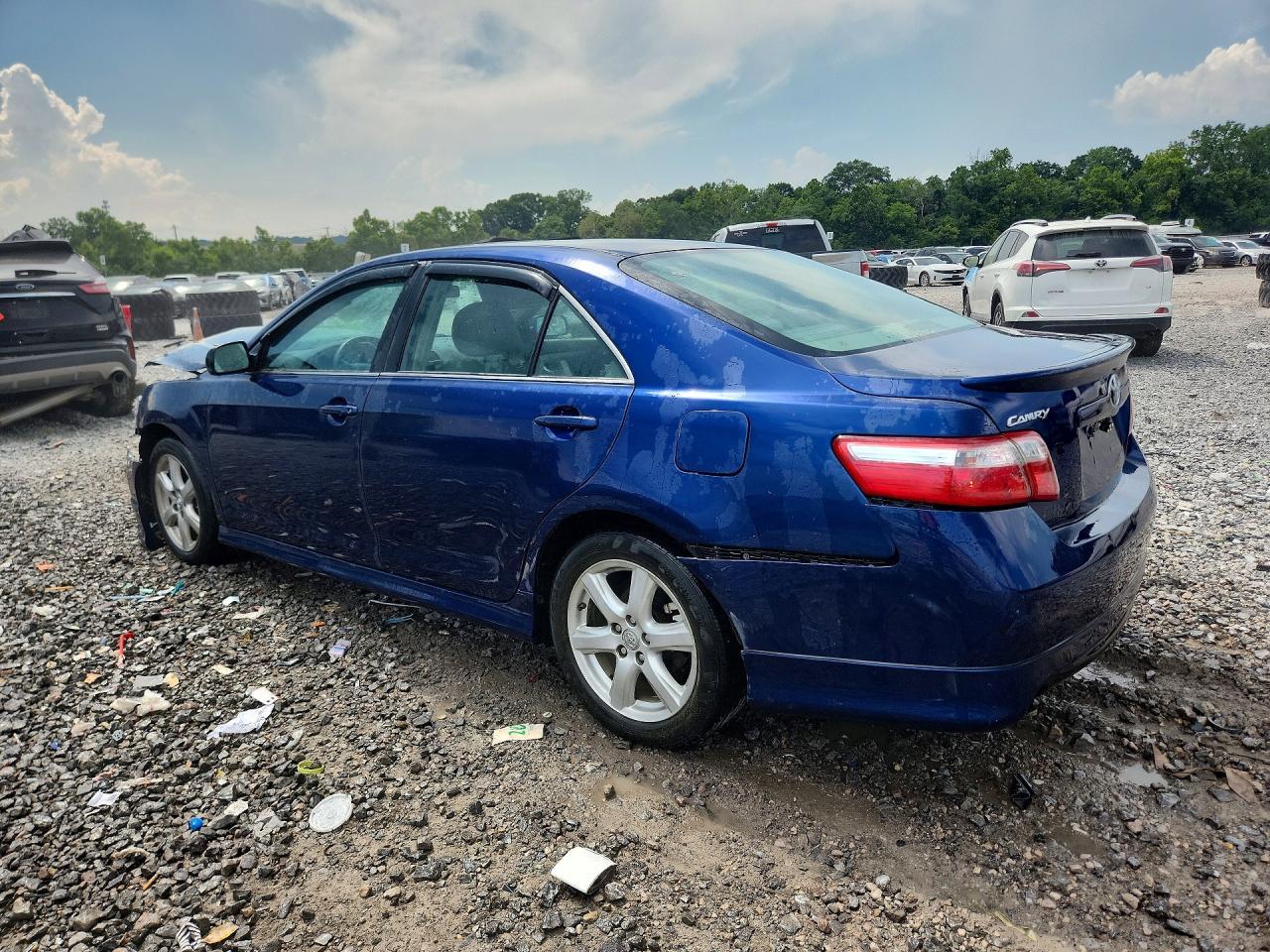 2007 Toyota Camry Se V6 - Image 2