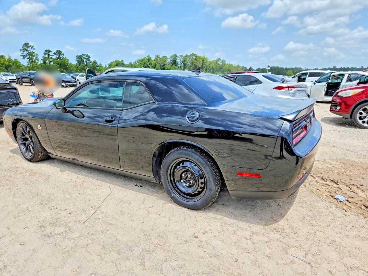 2022 Dodge Challenger R - Фото 2