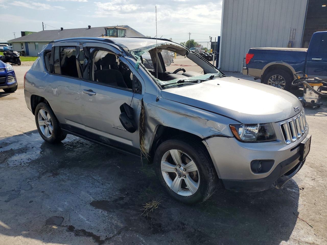 2015 Jeep Compass Sport - Фото 4