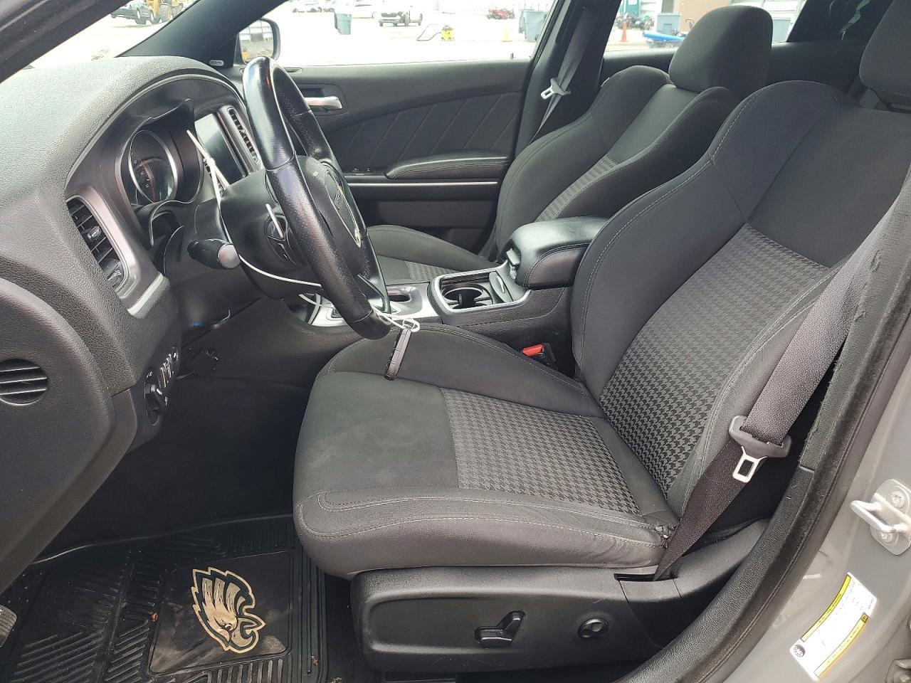 2019 Dodge Charger R/T - Image 7
