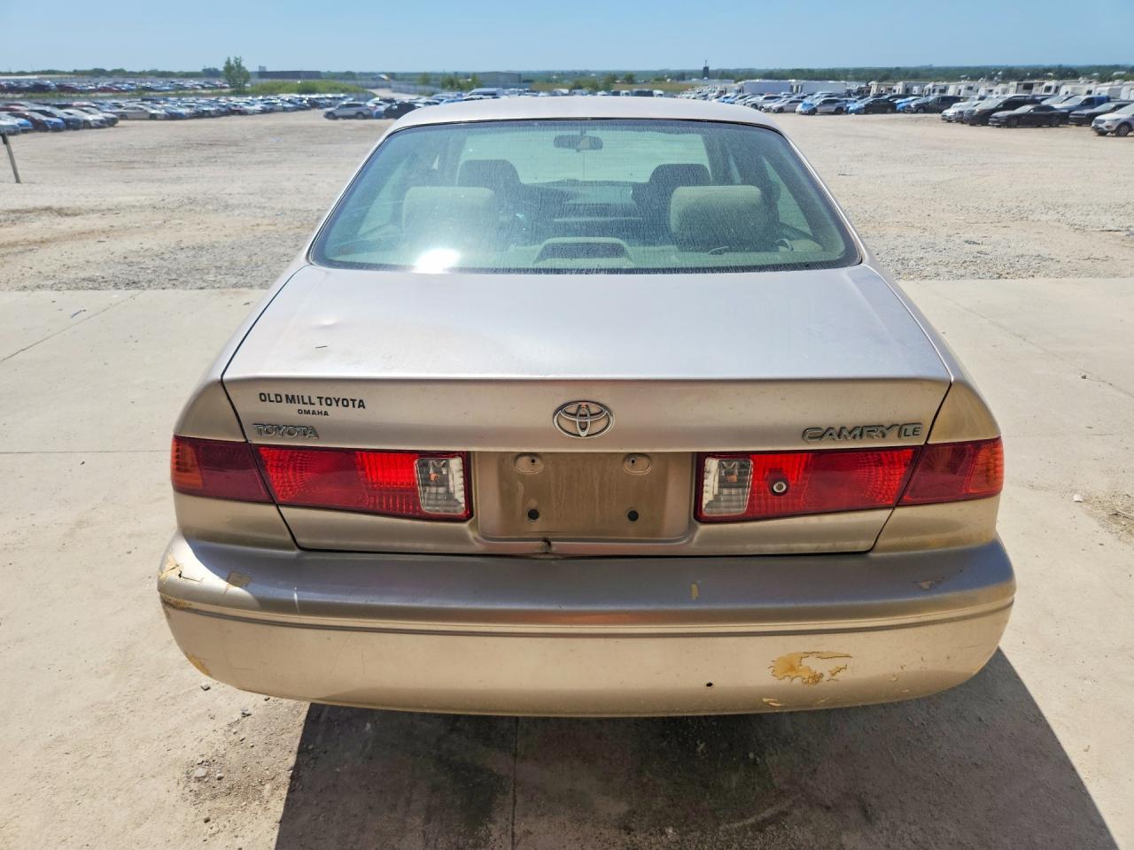 2001 Toyota Camry Ce - Image 6