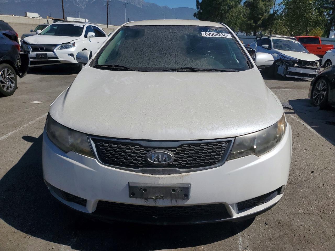 2013 Kia Forte Ex - Image 5