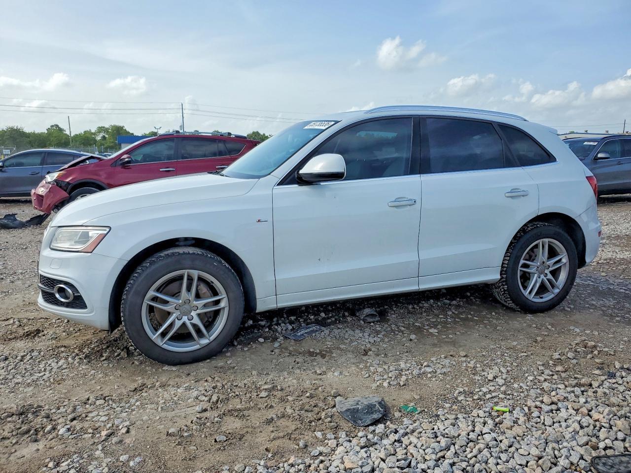2015 Audi Q5 Premium Plus