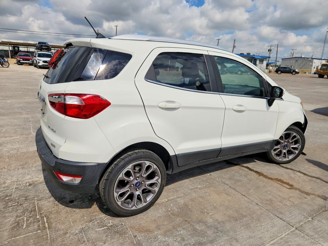 2019 Ford Ecosport Titanium - Image 3