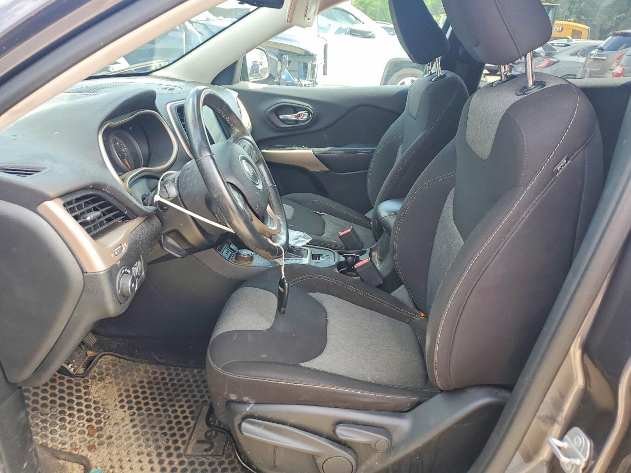 2018 Jeep Cherokee Latitude - Фото 7