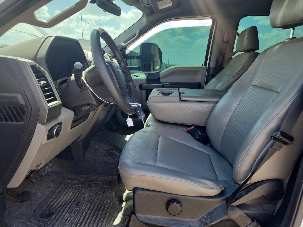 2020 Ford F250 Super Duty - Фото 7